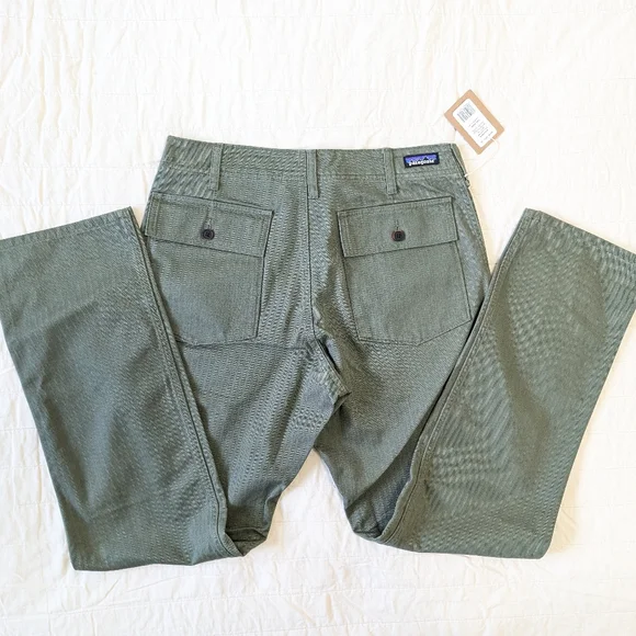 NWT Green Patagonia Organic Cotton Herringbone Utility Pants, Hiking Trousers - Picture 6 of 16